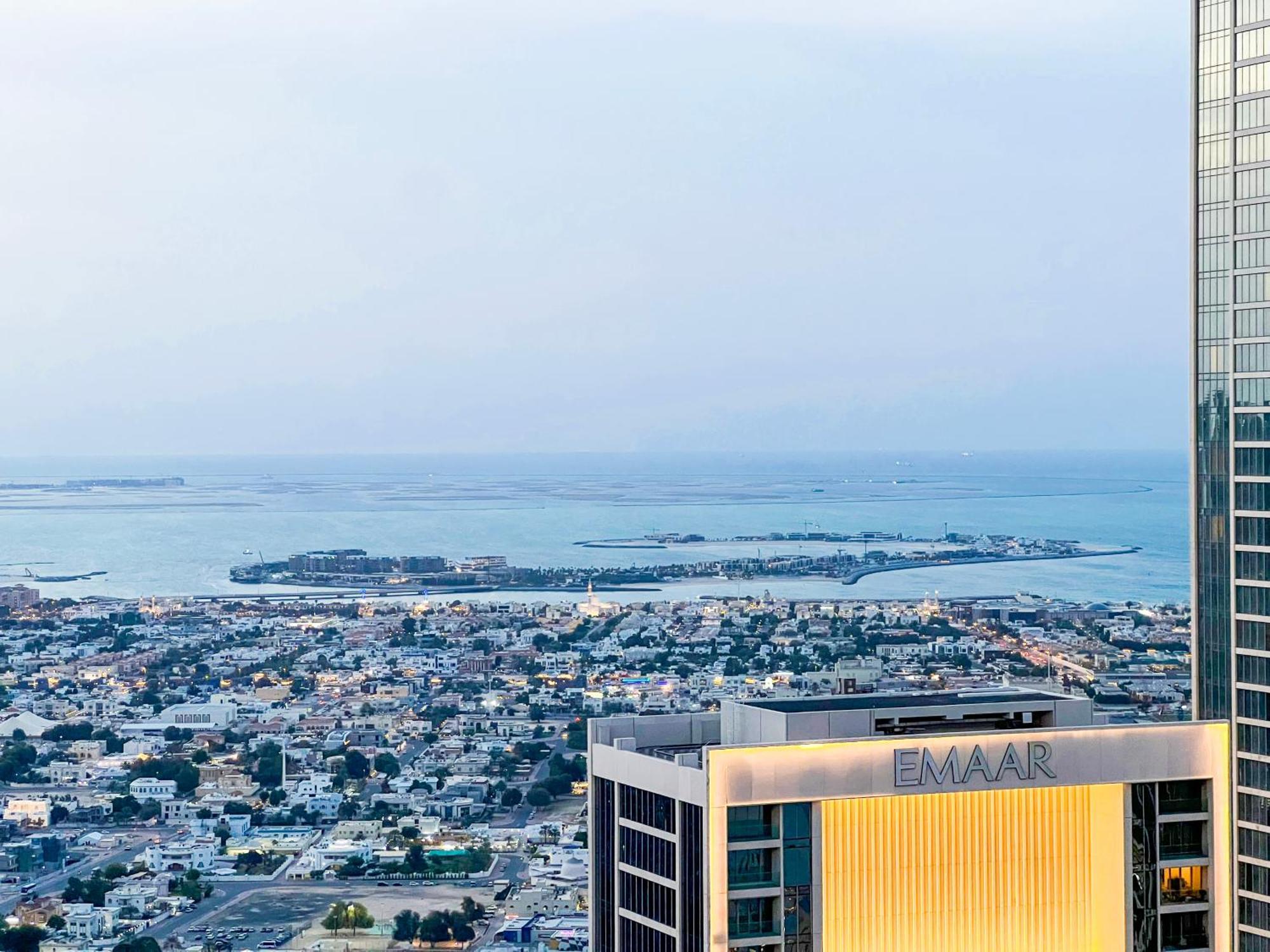 Downtown Luxury - Stunning Burj Khalifa & Sea View - 5 Minutes Walk To Dubai Mall Екстериор снимка