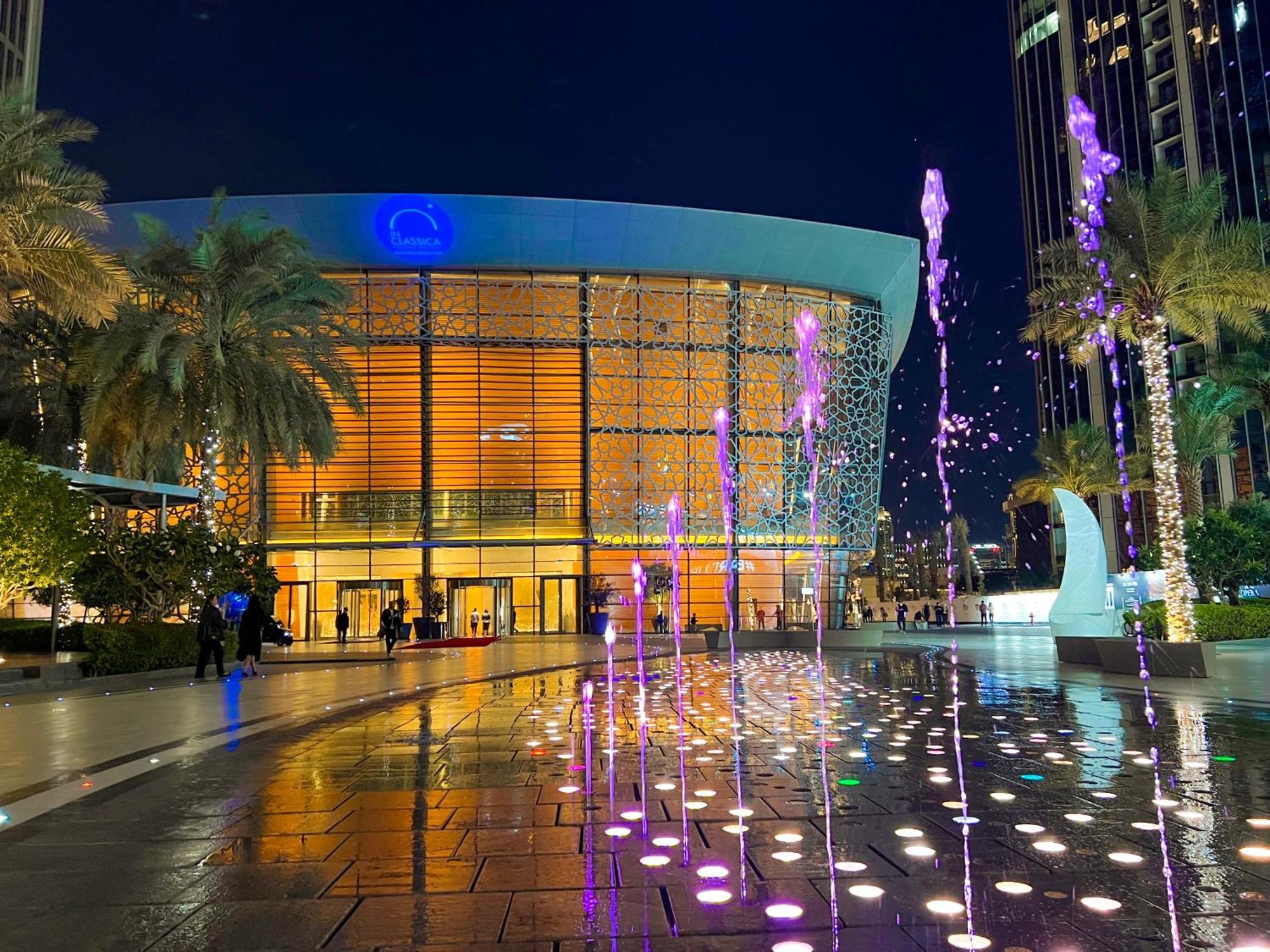 Downtown Luxury - Stunning Burj Khalifa & Sea View - 5 Minutes Walk To Dubai Mall Екстериор снимка