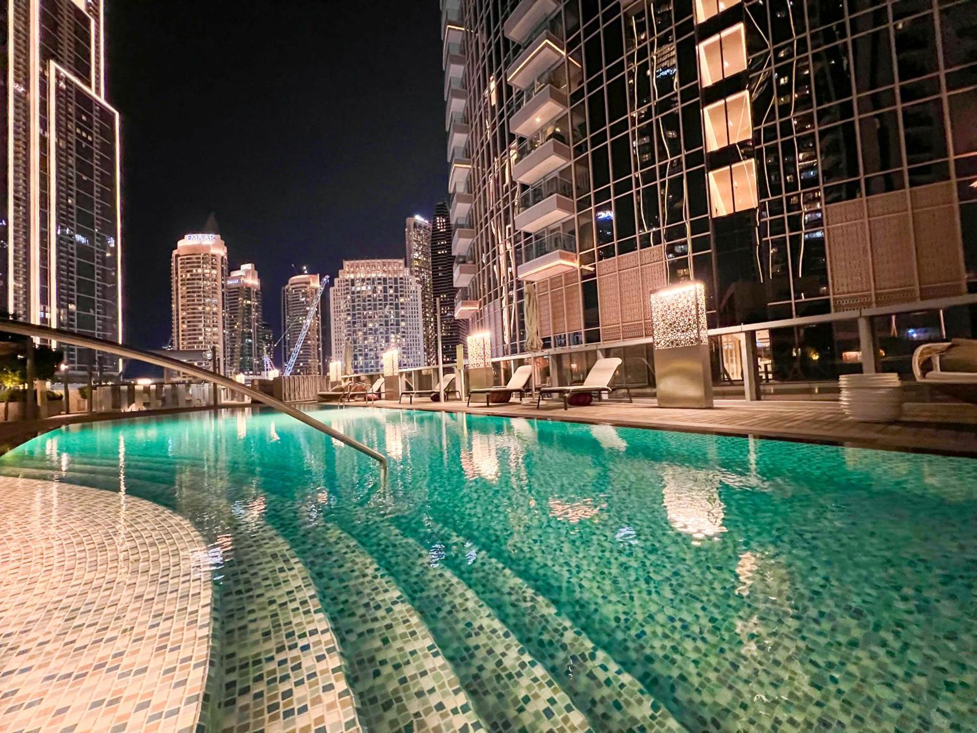 Downtown Luxury - Stunning Burj Khalifa & Sea View - 5 Minutes Walk To Dubai Mall Екстериор снимка